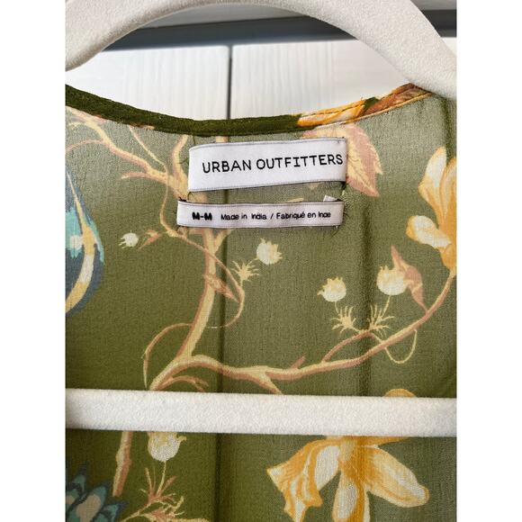 URBAN OUTFITTERS Bleeker Floral Wrap Dress Sheer Sleeves - Picture 5 of 8